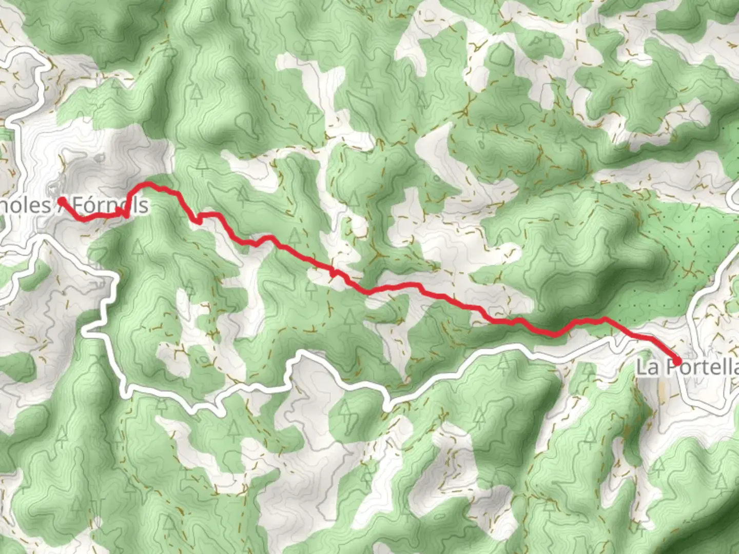 An image depicting the trail La Portellada - Fornoles PR-TE 161 and its surrounding area.