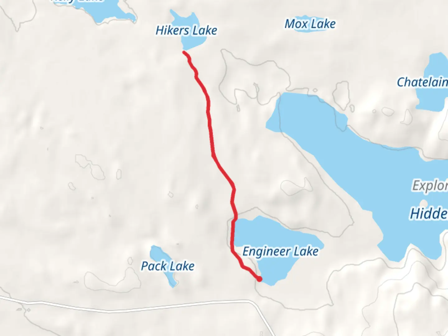 An image depicting the trail Hikers Lake via Seven Lakes Trail and its surrounding area.