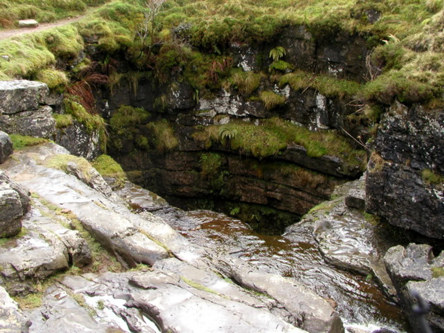 An image depicting the trail The Lake, Gaping Gill and Ingleborough Loop - Clapham and its surrounding area.