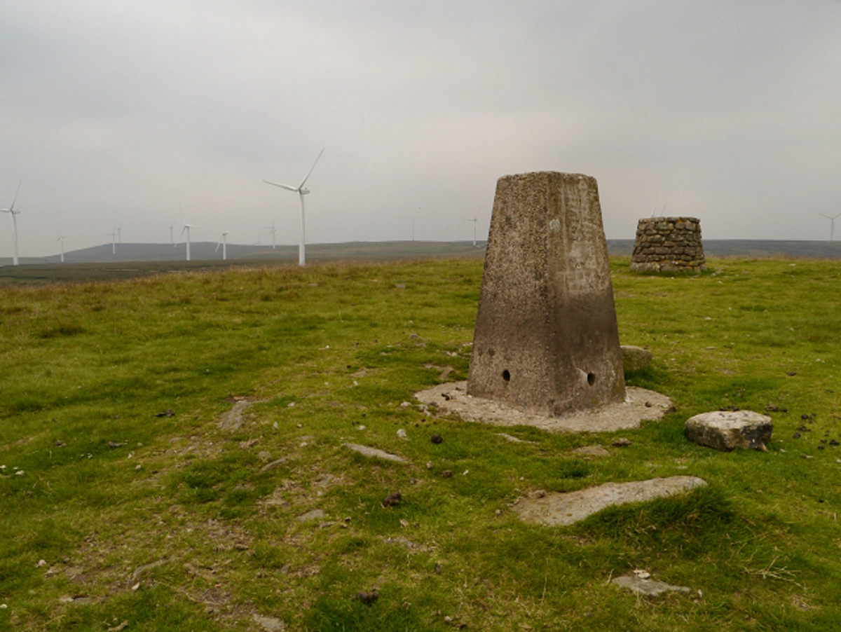 Naden Upper Reservoir and Knowl Hill Loop
