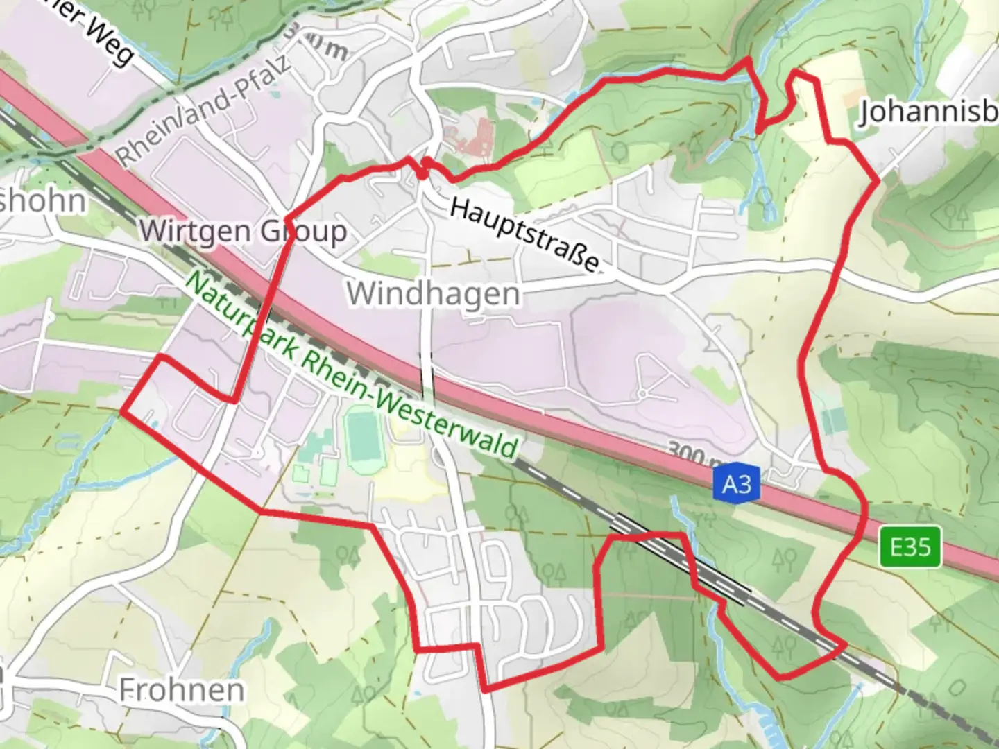 An image depicting the trail Windhagener Weg and its surrounding area.