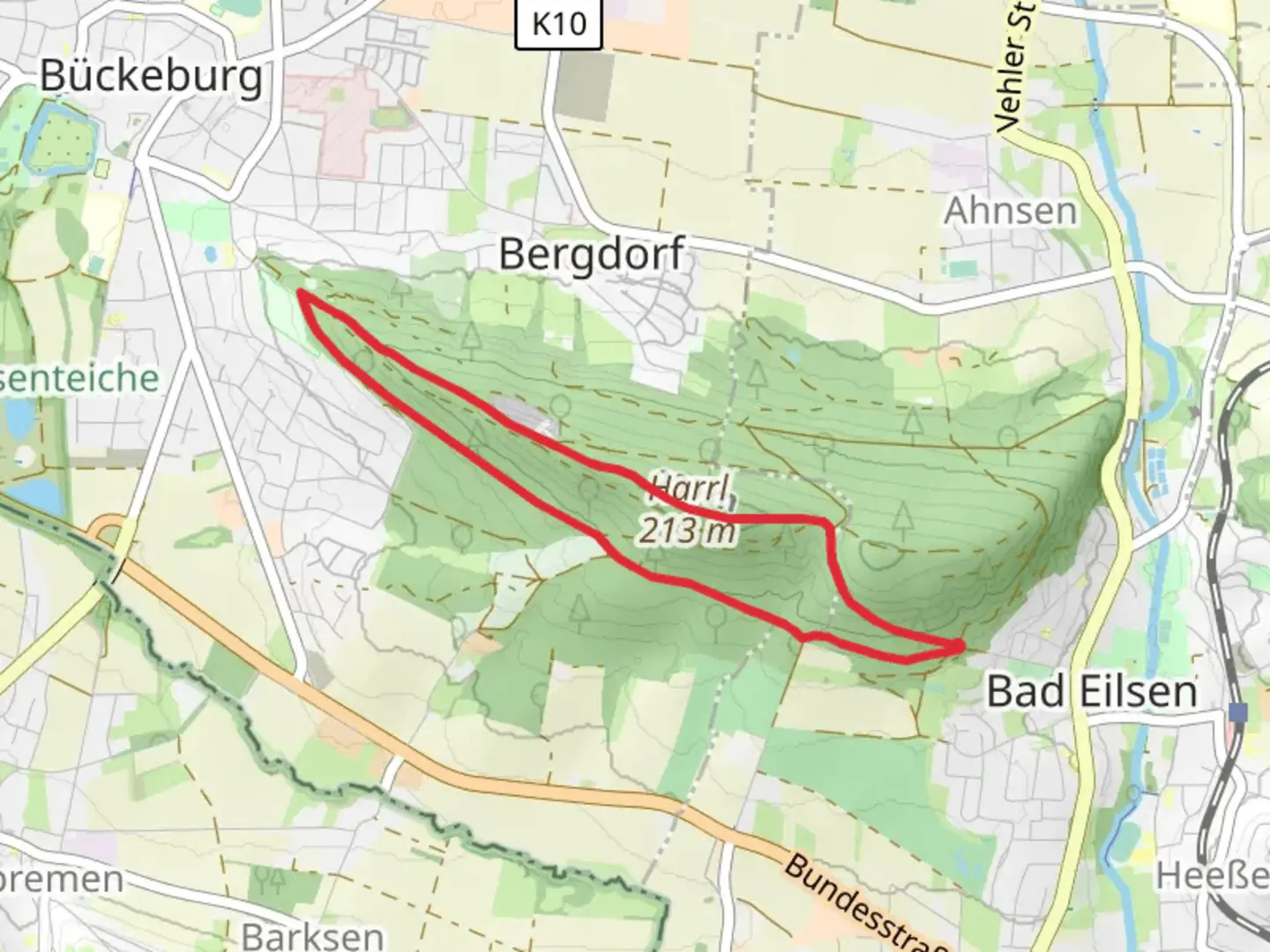 An image depicting the trail Bückeburg and Rundwanderweg 5 im Harrl and its surrounding area.
