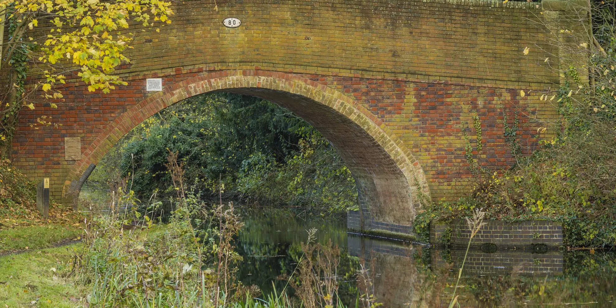An image depicting the trail Great Glen - Grand Union Canal - Wistow and Newton Harcourt and its surrounding area.