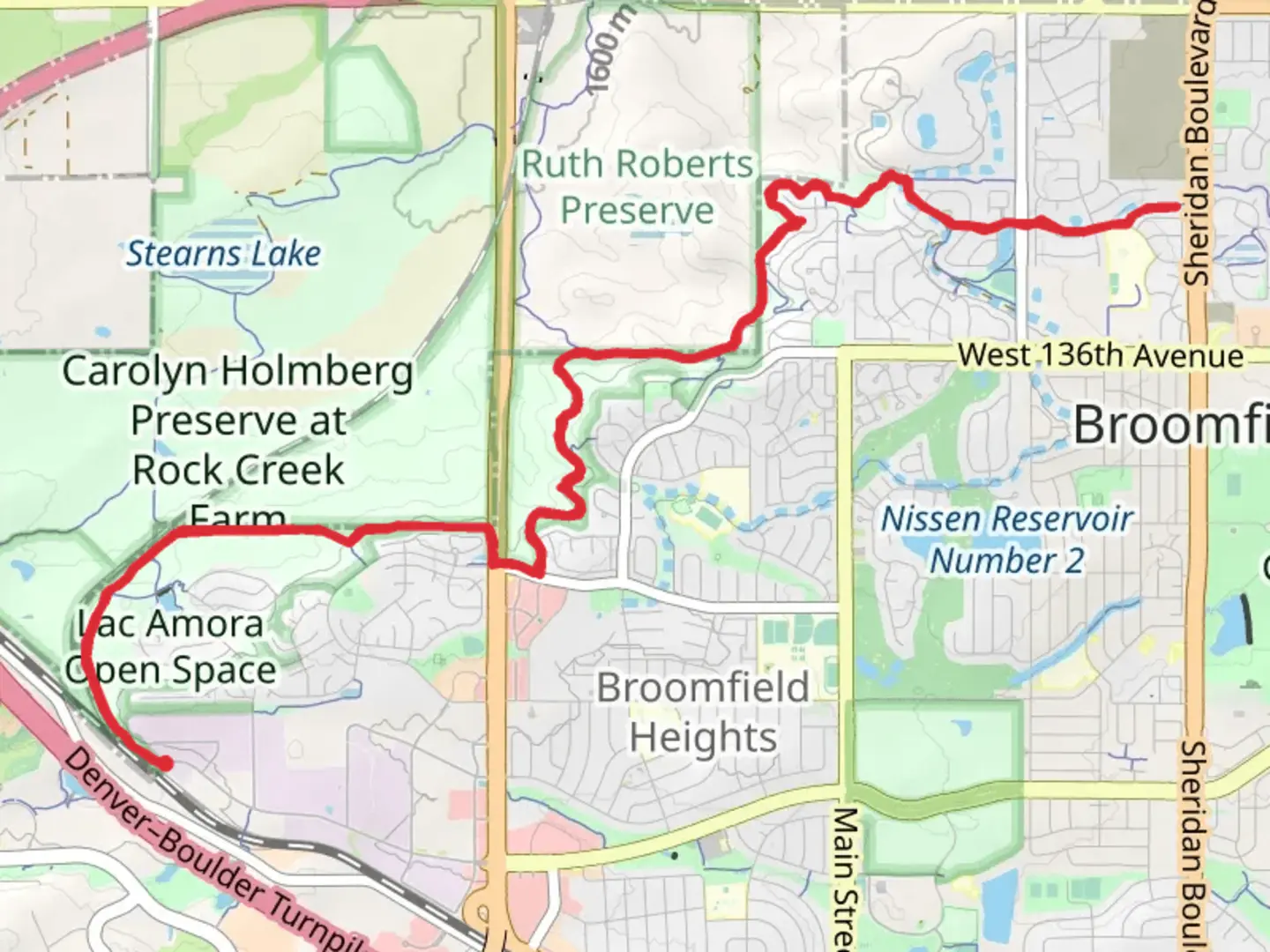 An image depicting the trail Lake Link Trail and its surrounding area.