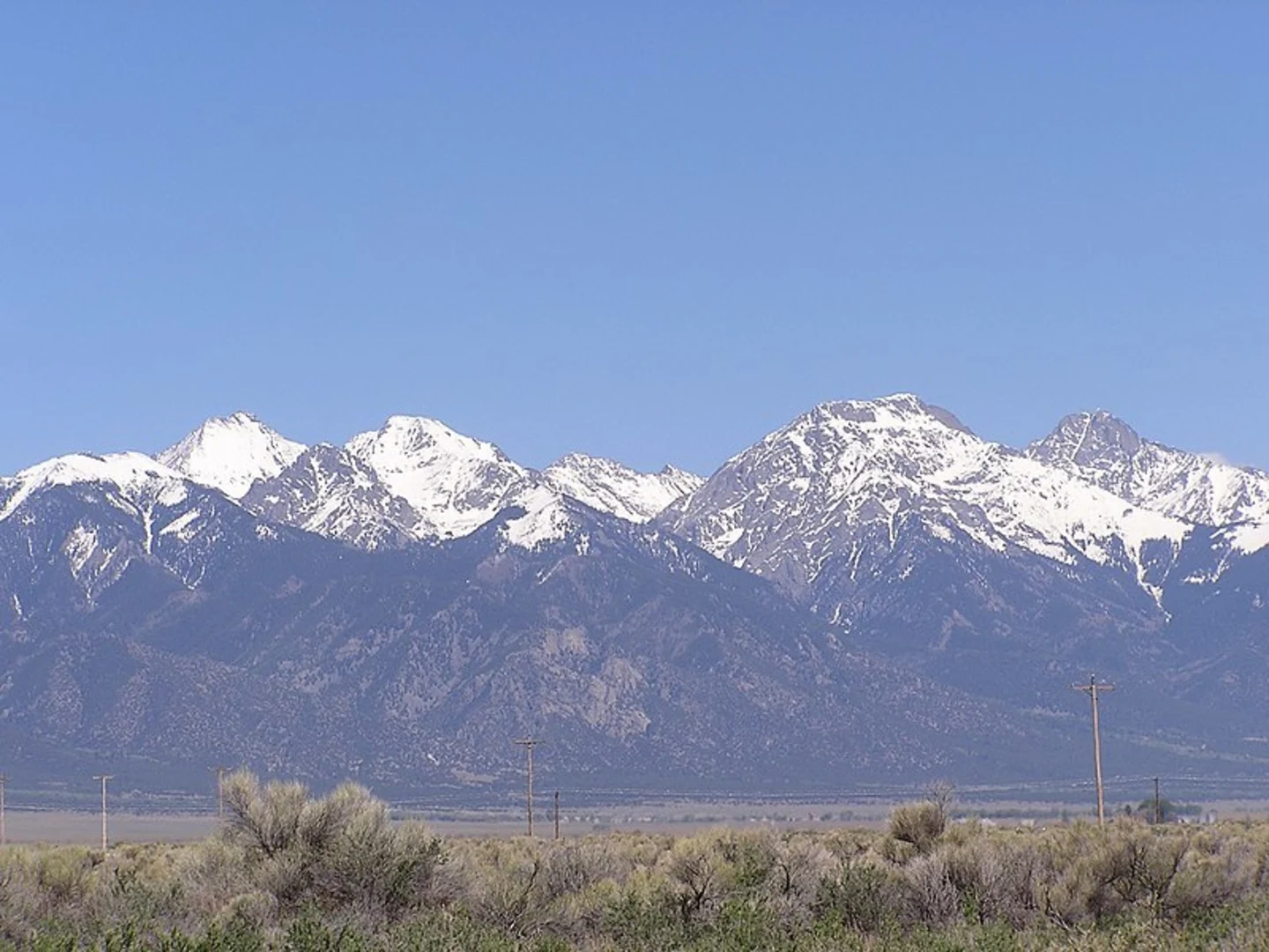 An image depicting the trail North Crestone Trail and its surrounding area.
