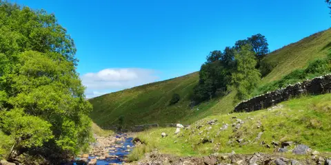 An image depicting the trail A Pennine Journey and its surrounding area.