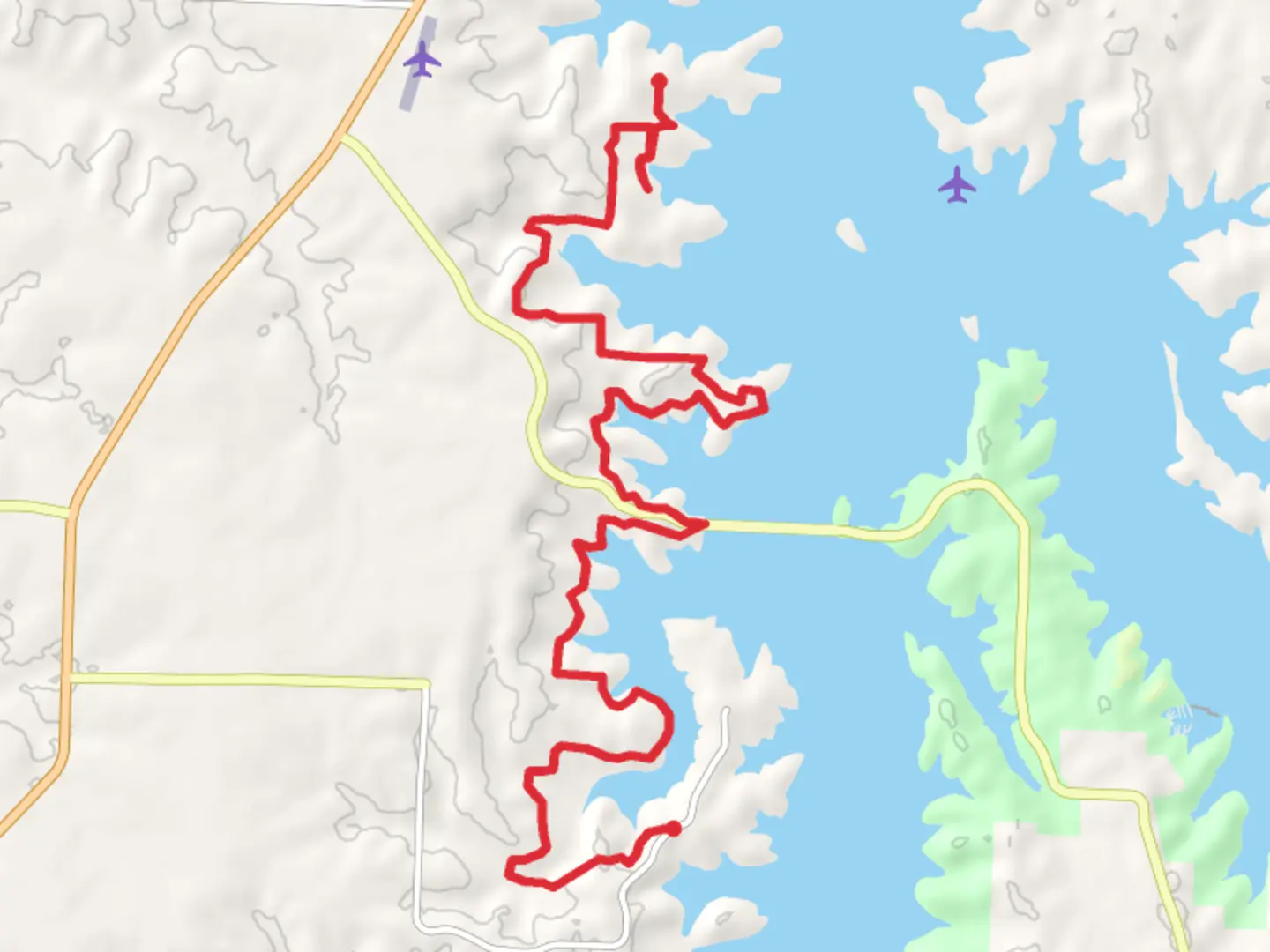 An image depicting the trail Rutledge Bluff Overlook Trail and its surrounding area.