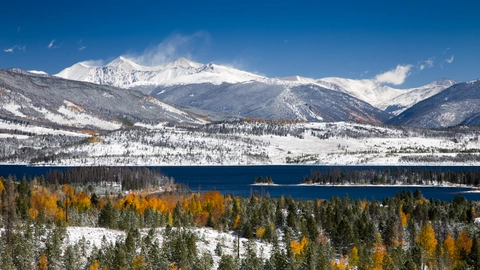 An image depicting the trail Grays Peak and Torreys Peak via CDT and its surrounding area.