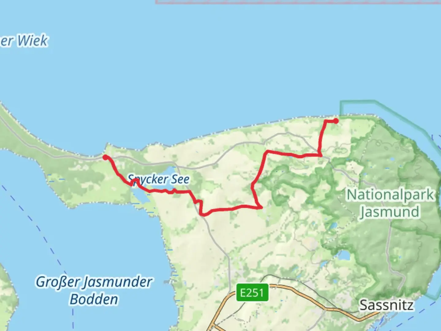 An image depicting the trail Linde to Glowe Walk via Spycker See and its surrounding area.