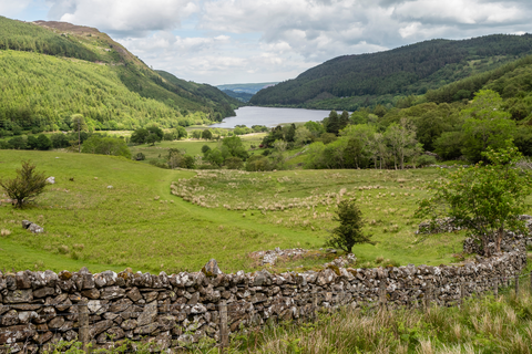 Creigiau Gleision and Llyn Cowlyd from Capel Curig