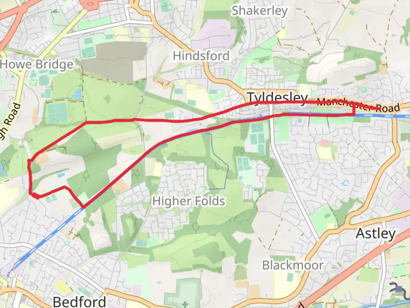 An image depicting the trail Lilford Woods Loop and its surrounding area.