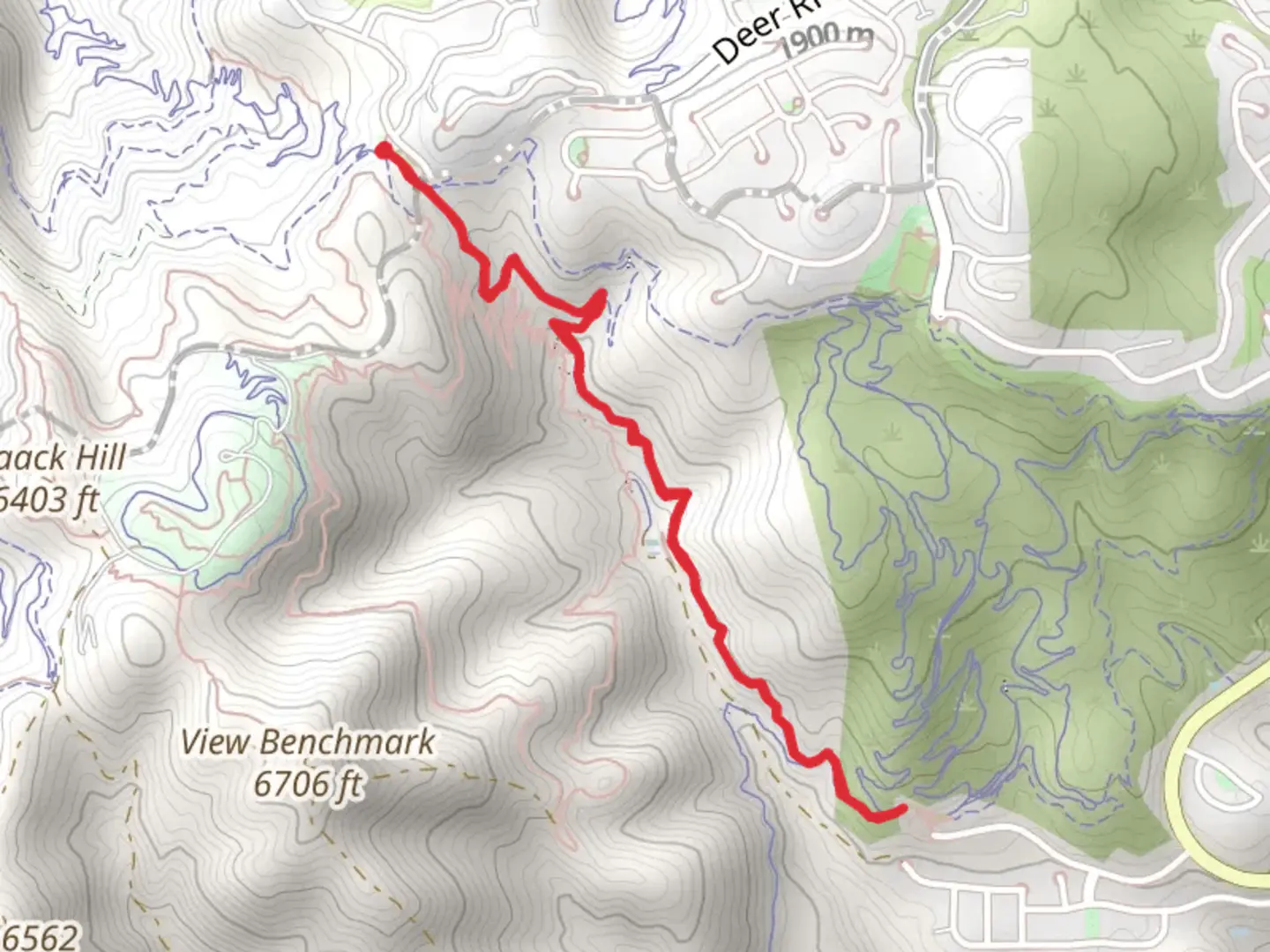 An image depicting the trail Maple Hollow South and its surrounding area.