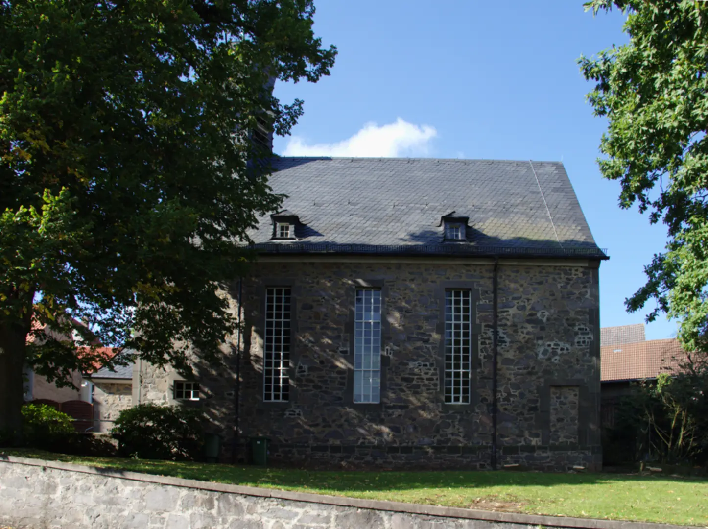 An image depicting the trail Gruenberg Loop and its surrounding area.