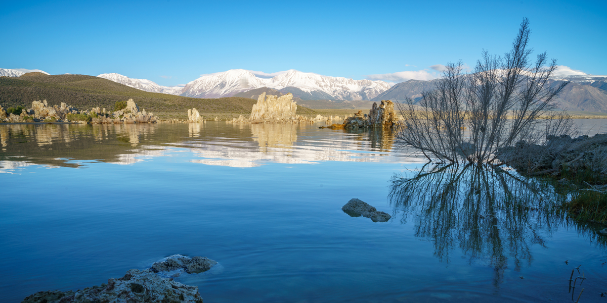 South Tufa Loop Trail