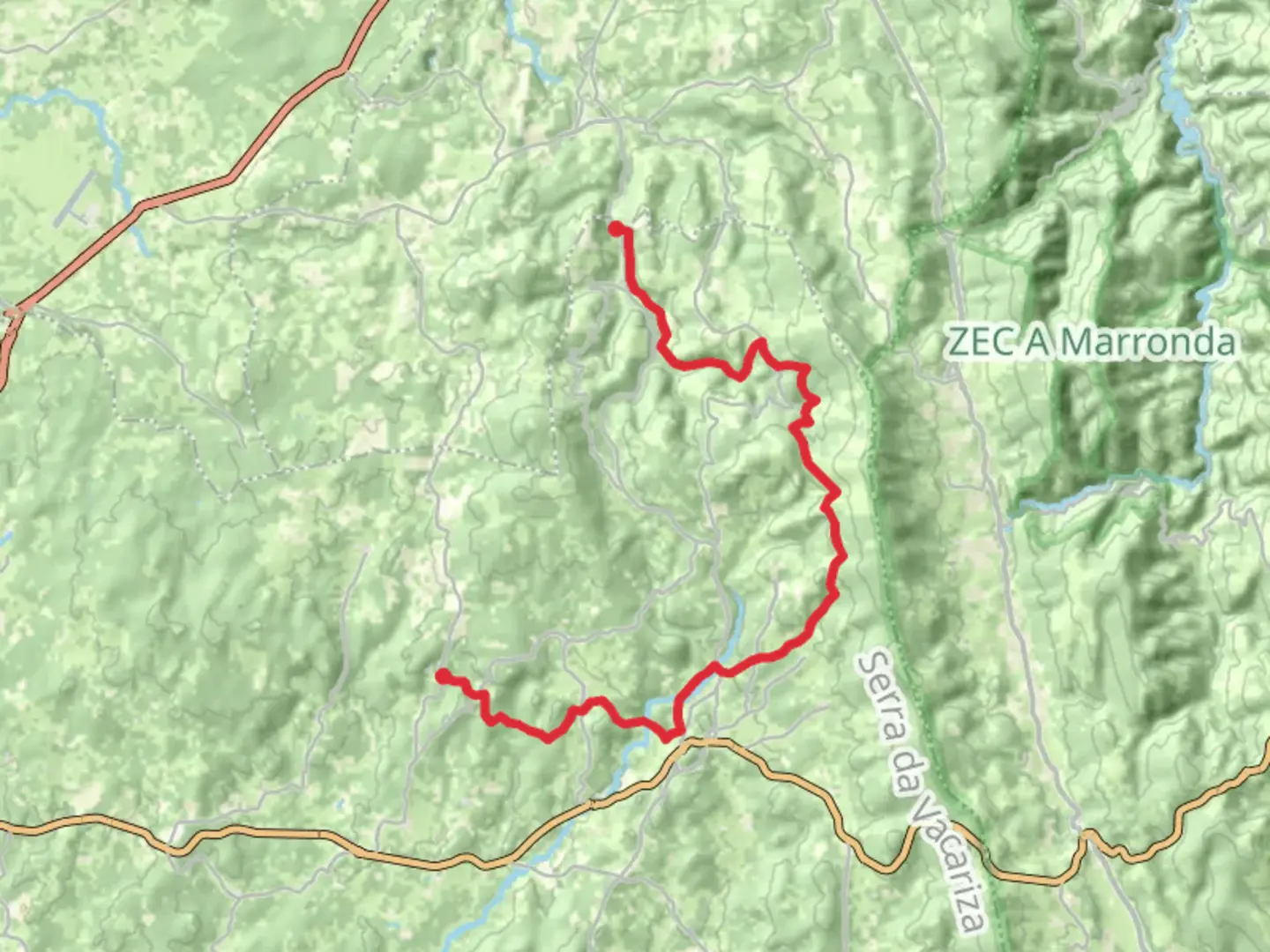 An image depicting the trail Sendeiro PR G 133 and its surrounding area.