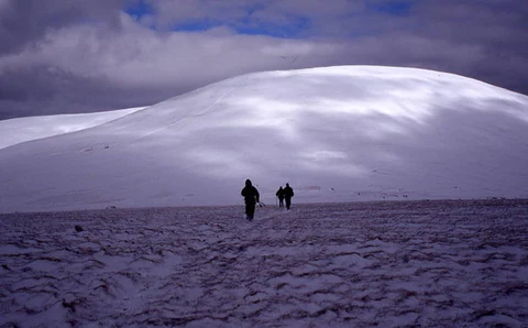 An image depicting the trail Ballineddan Mountain and its surrounding area.