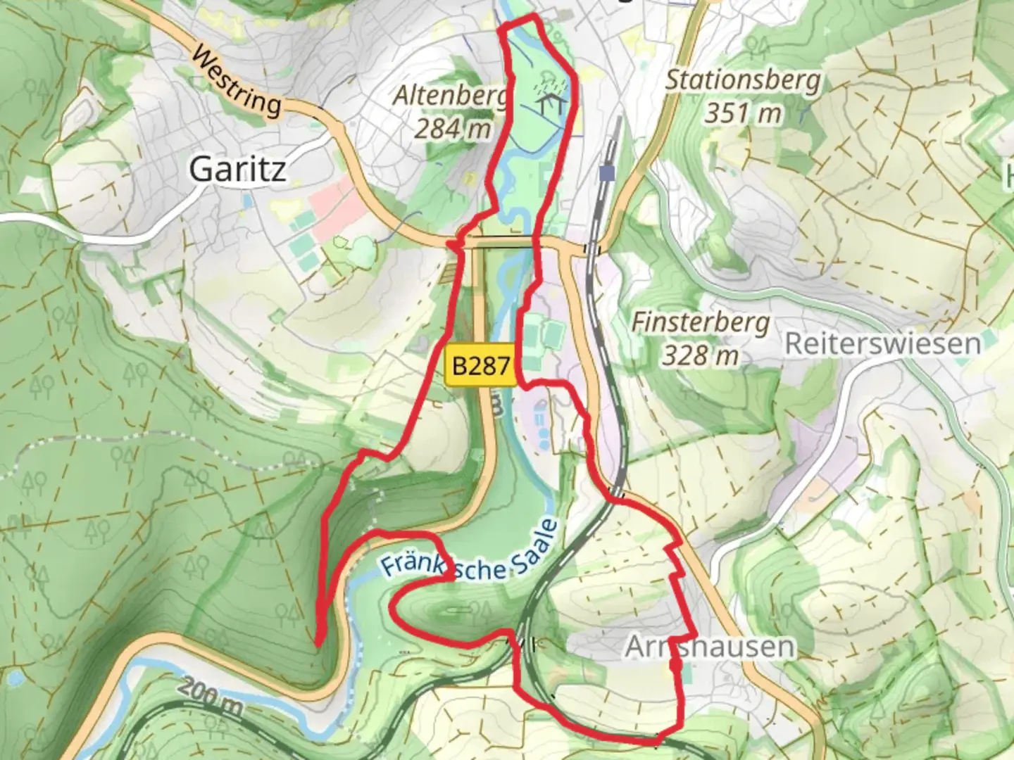 An image depicting the trail Kissinger Runde and Rundweg Ruine Aura and its surrounding area.