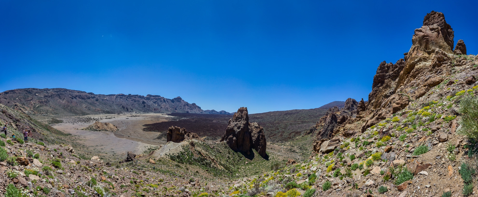 An image depicting the trail Los Valles Trail and its surrounding area.