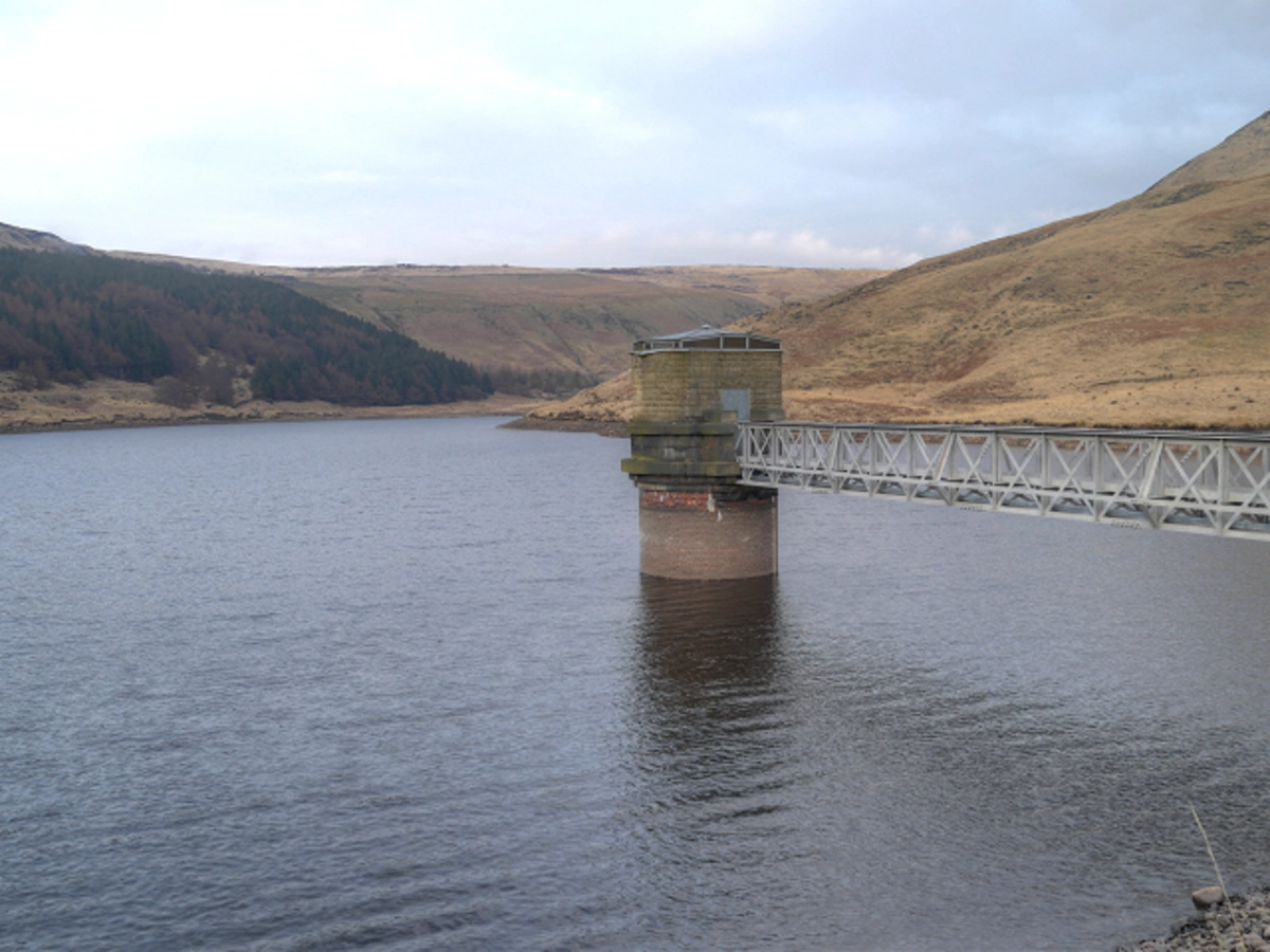 Dove Stone, Yeoman Hey and Greenfield Reservoir Loop