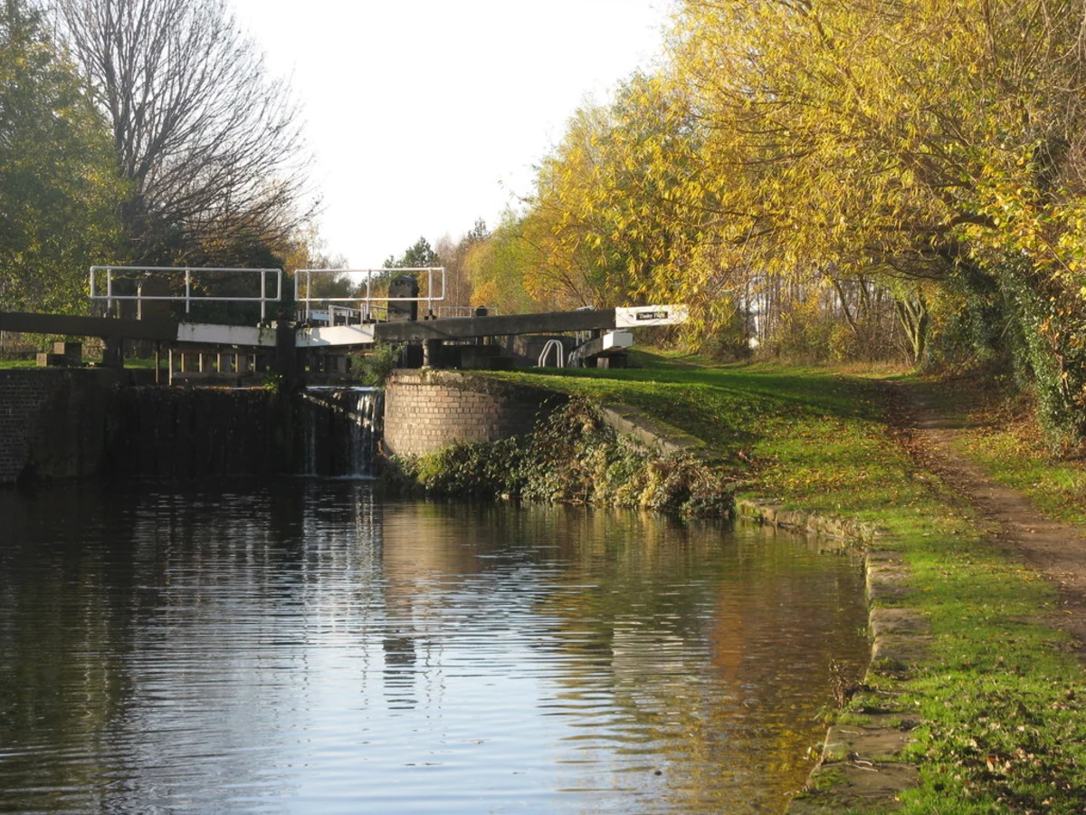 Sheffield and Tinsley Canal from Tinsley
