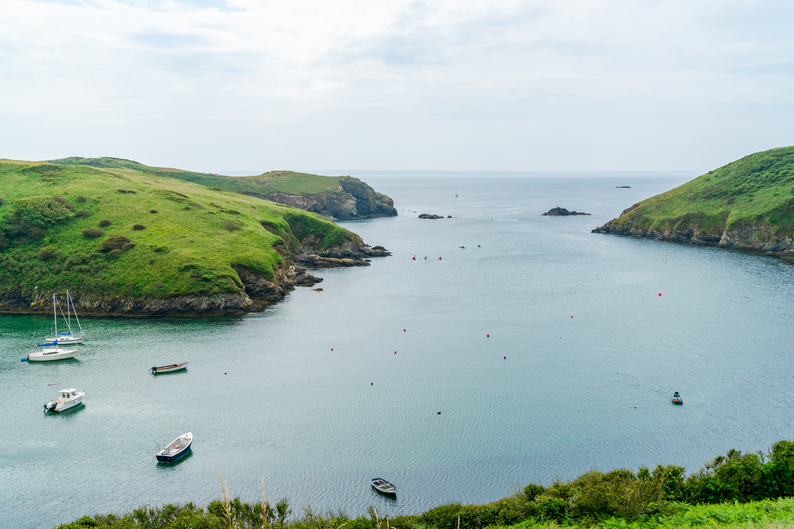 An image depicting the trail Nine Wells - Solva and its surrounding area.