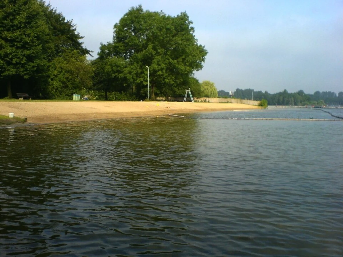 Unterbacher See Loop via Rundweg