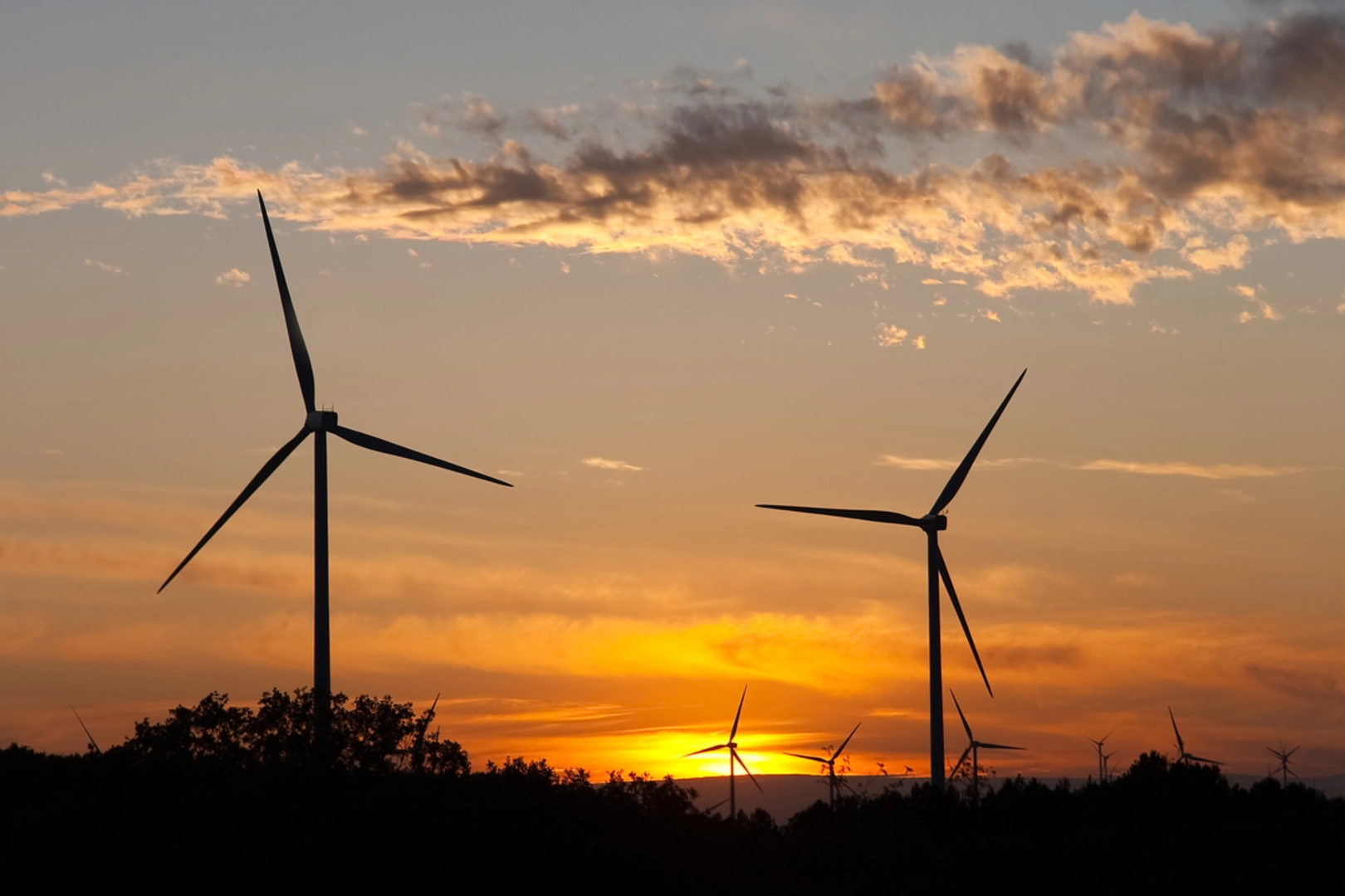 An image depicting the trail Hontomín Road PR BU 207 and its surrounding area.