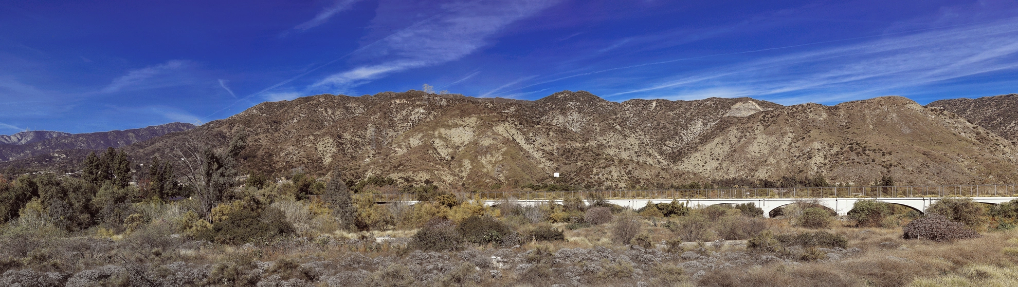 An image depicting the trail Mount Bliss via Van Tassel Way and its surrounding area.