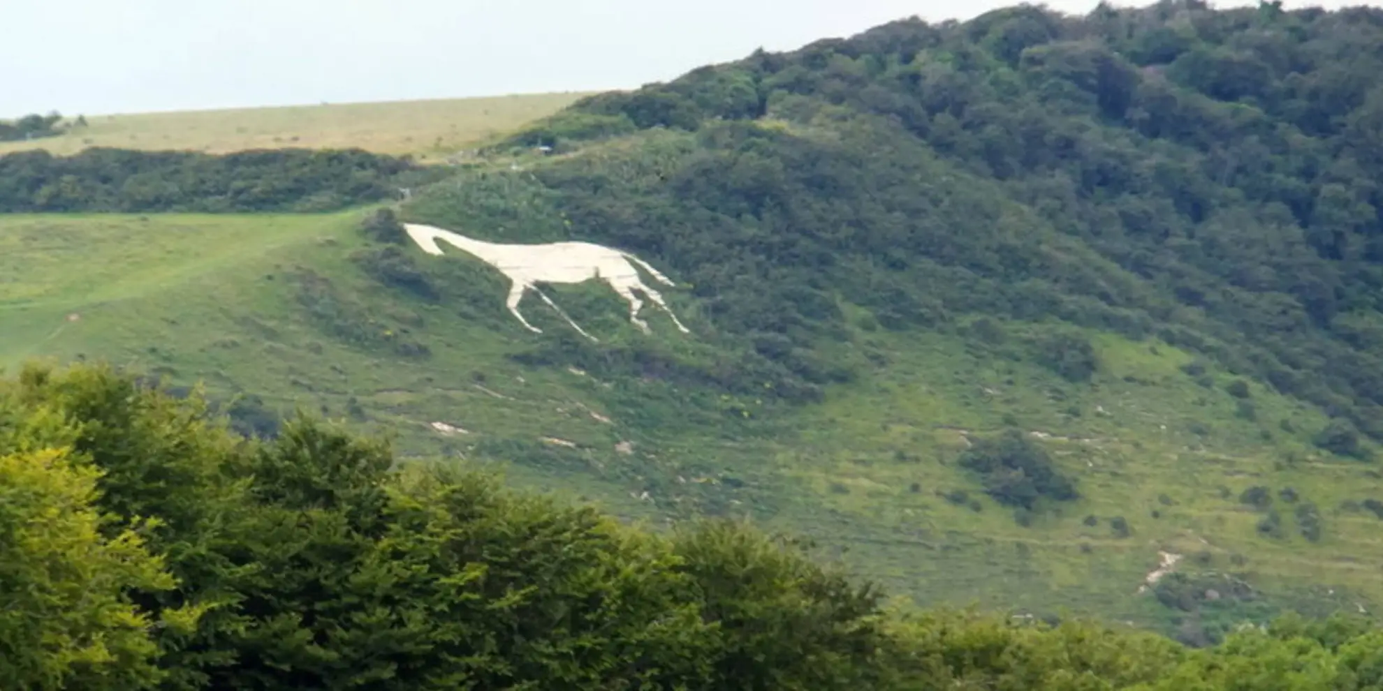 An image depicting the trail Alfriston to Seven Sisters Visitor Centre and its surrounding area.
