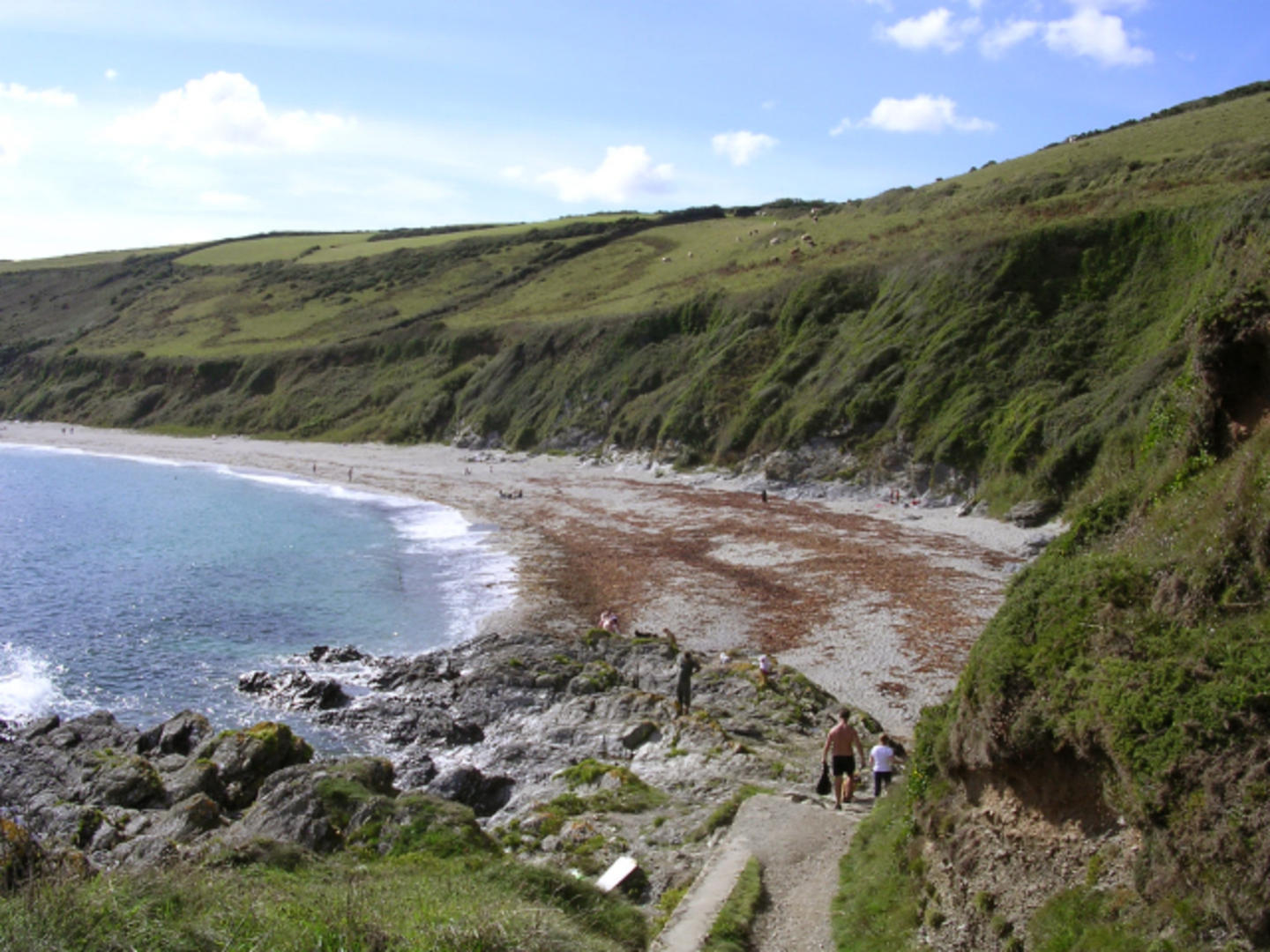 An image depicting the trail Stone Cross and Cadythew Rock via SWCP and its surrounding area.