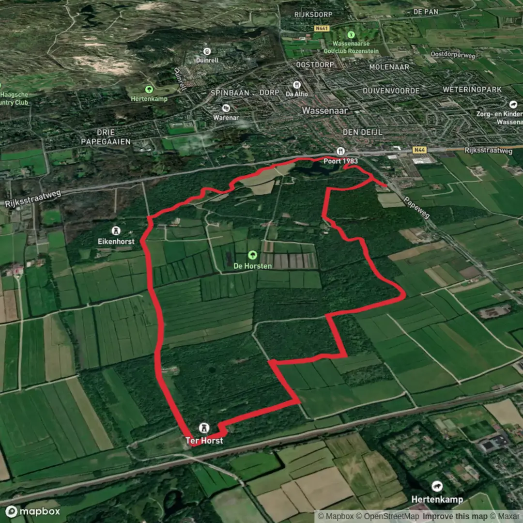 An image depicting the trail Geel, Marskramerpad and Blauw Loop and its surrounding area.