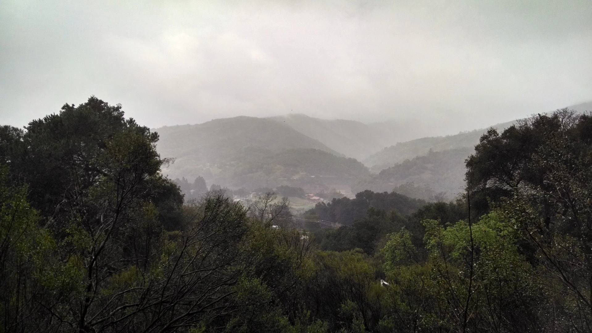 An image depicting the trail Bear Creek Summit Loop via Alma Trail and its surrounding area.