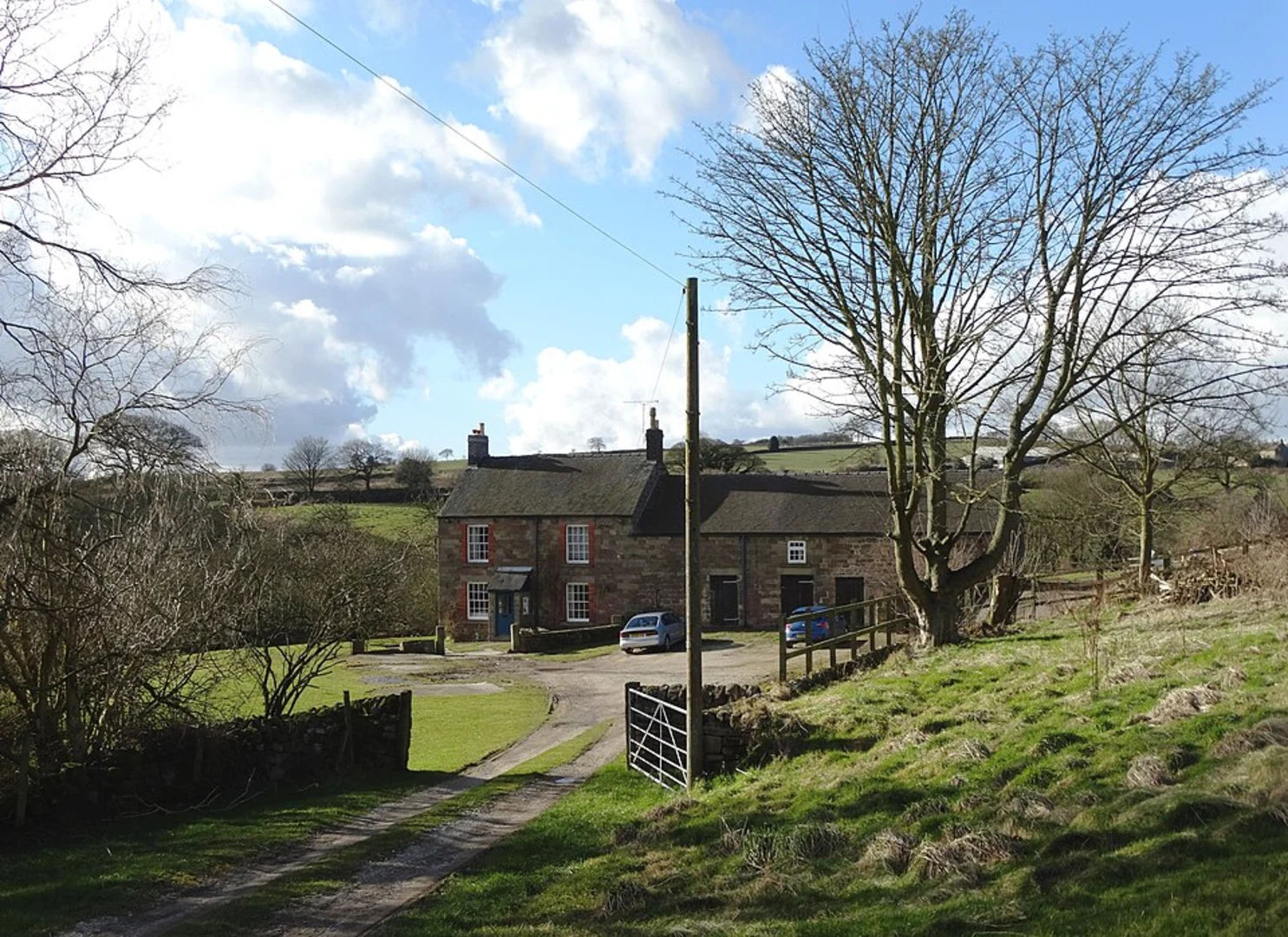 An image depicting the trail Hazelwood and Handley Wood Loop and its surrounding area.