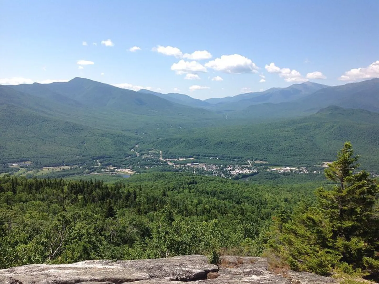 An image depicting the trail Pine Mountain Trail and its surrounding area.