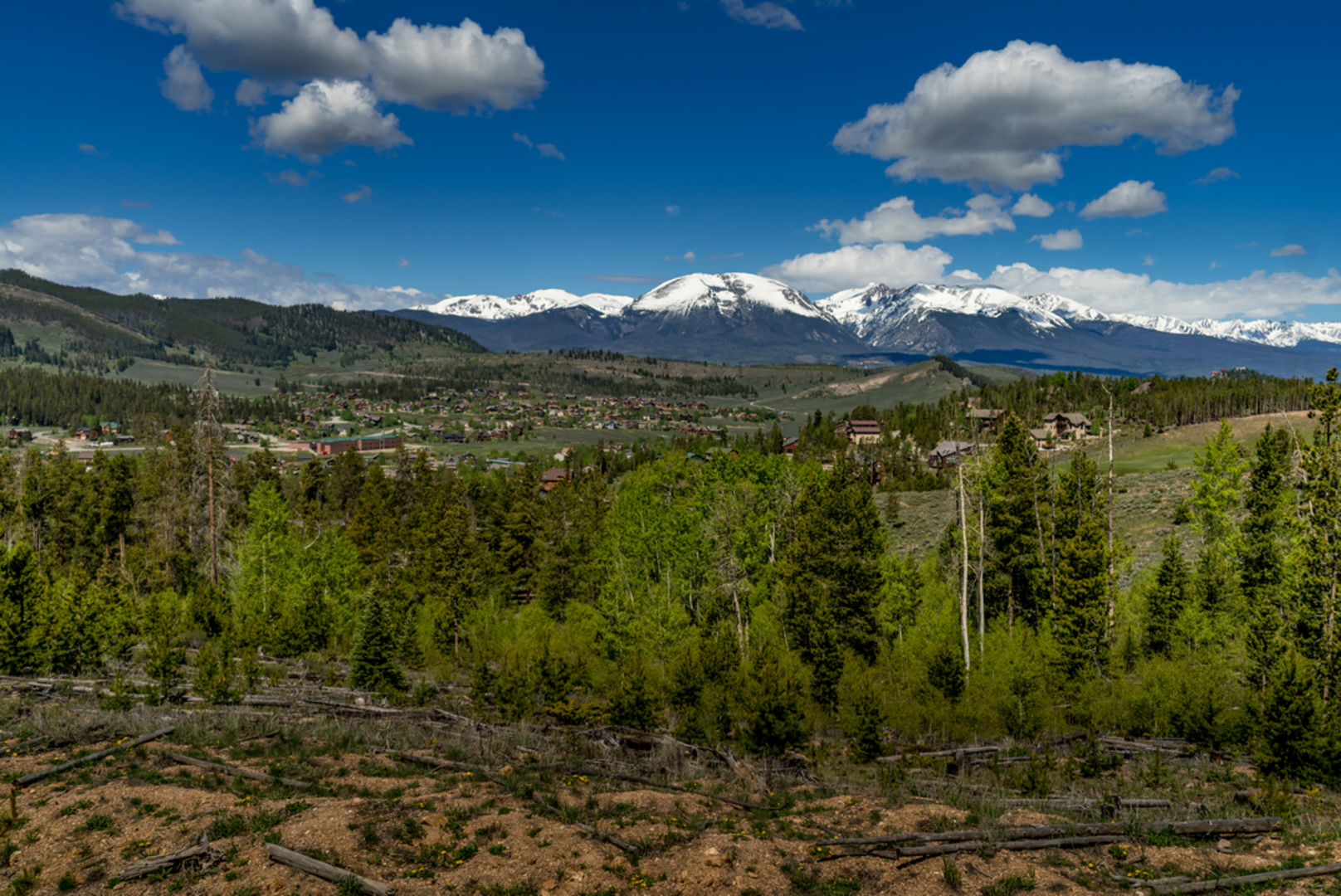 An image depicting the trail Keystone Aqueduct Trail and its surrounding area.
