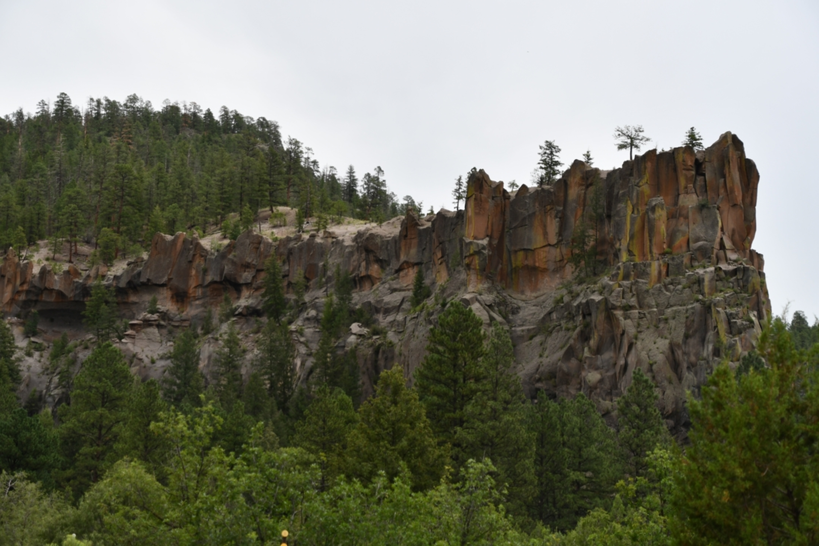 An image depicting the trail Battleship Rock and its surrounding area.