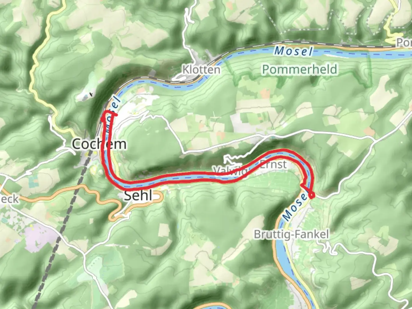 An image depicting the trail Cochem to Ernst Loop via River Mosel and its surrounding area.