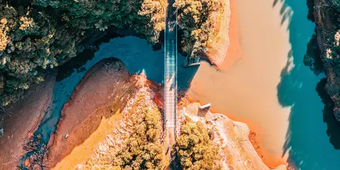 An image depicting the trail Upper Huia Dam via Huia Dam Road and its surrounding area.