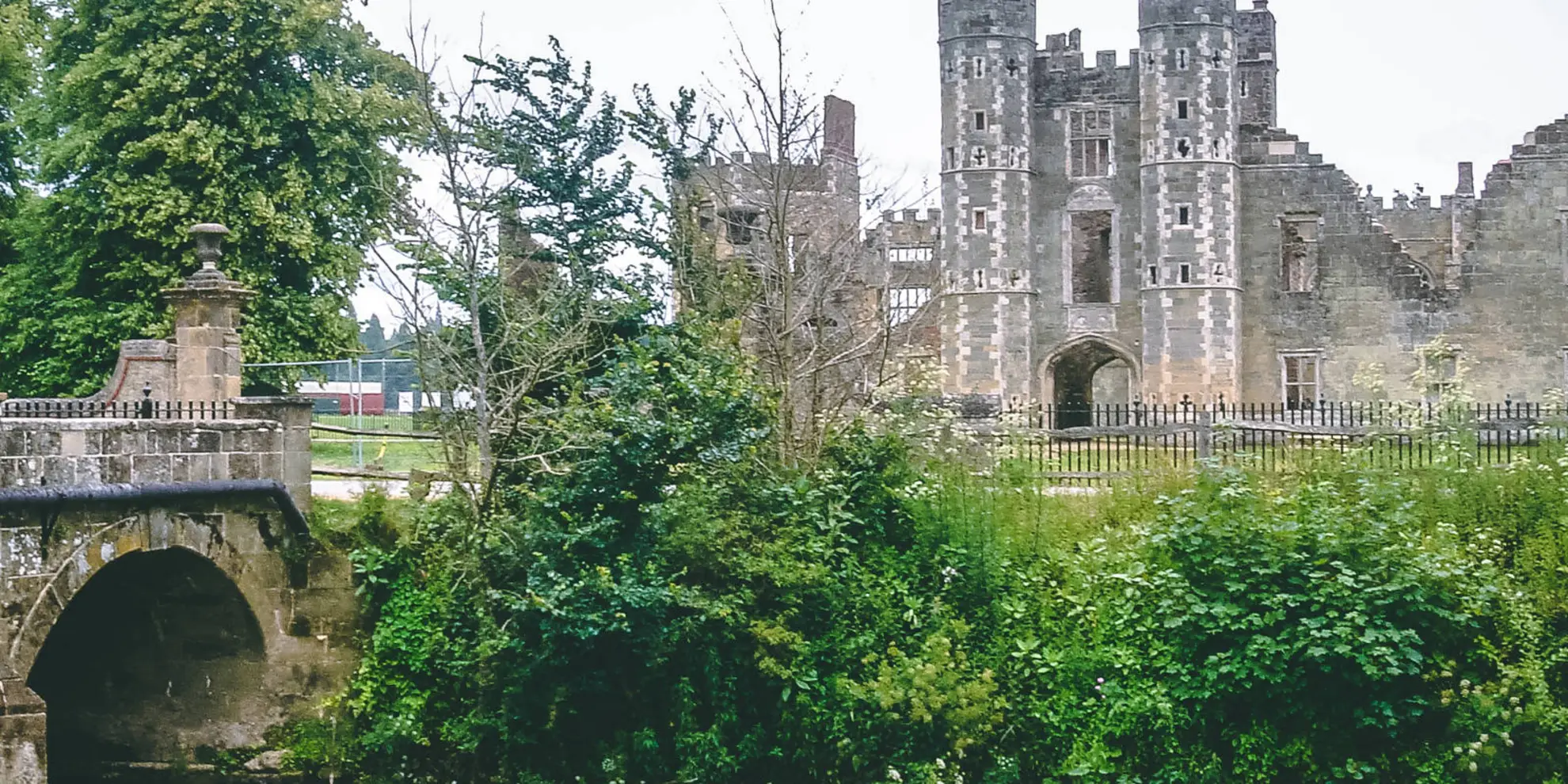 An image depicting the trail The Midhurst Way - Arundel to Midhurst and its surrounding area.