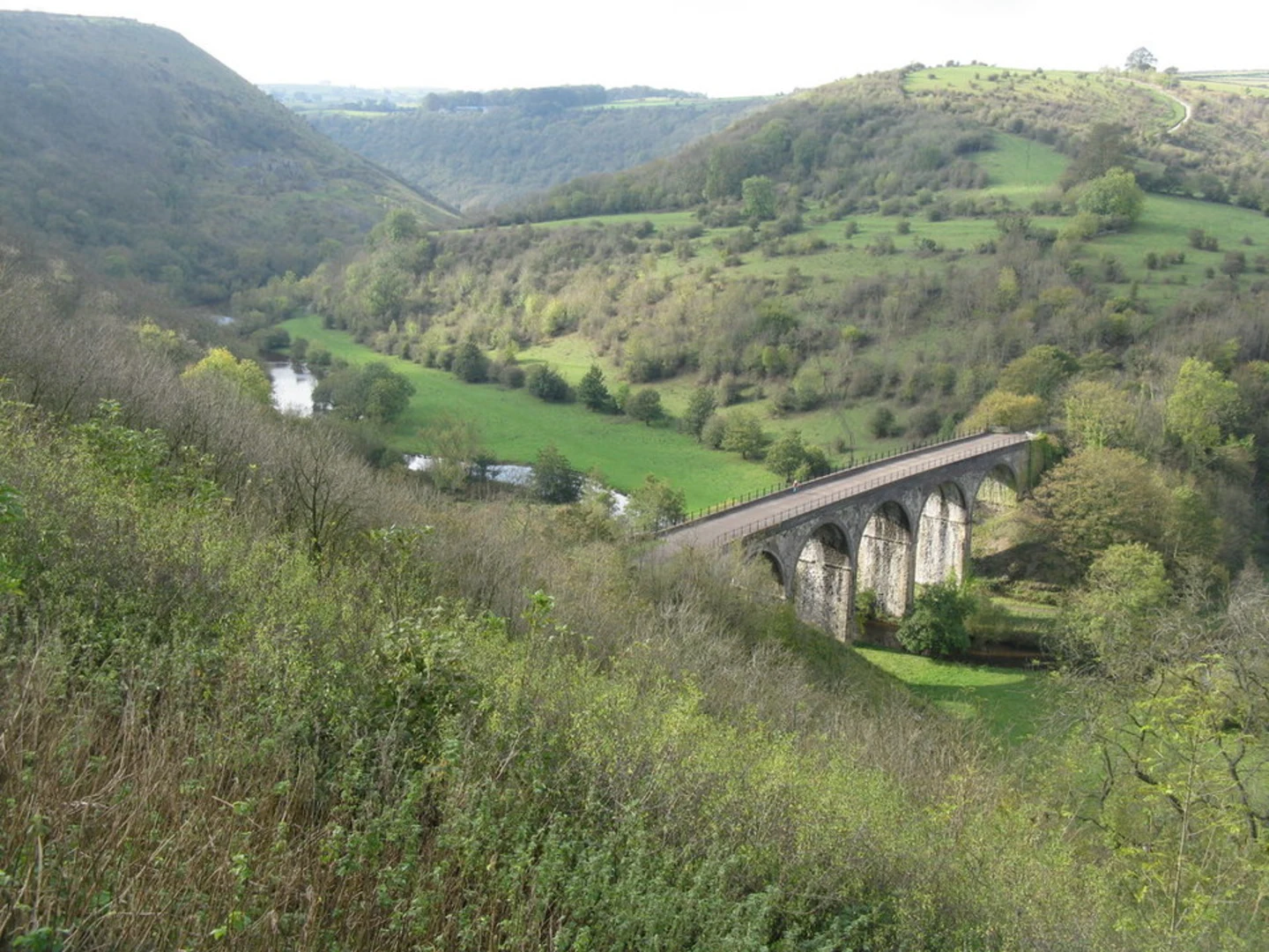 An image depicting the trail Monsal Dale Loop from Monsal Head and its surrounding area.