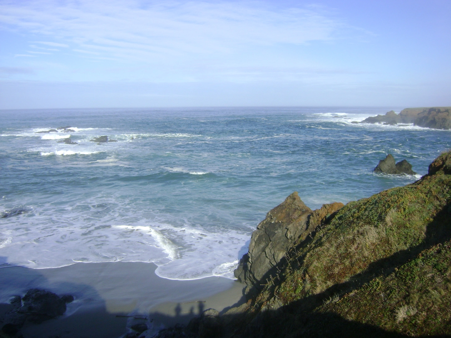 An image depicting the trail Laguna Point Trail and Haul road Multiuse Path Loop and its surrounding area.