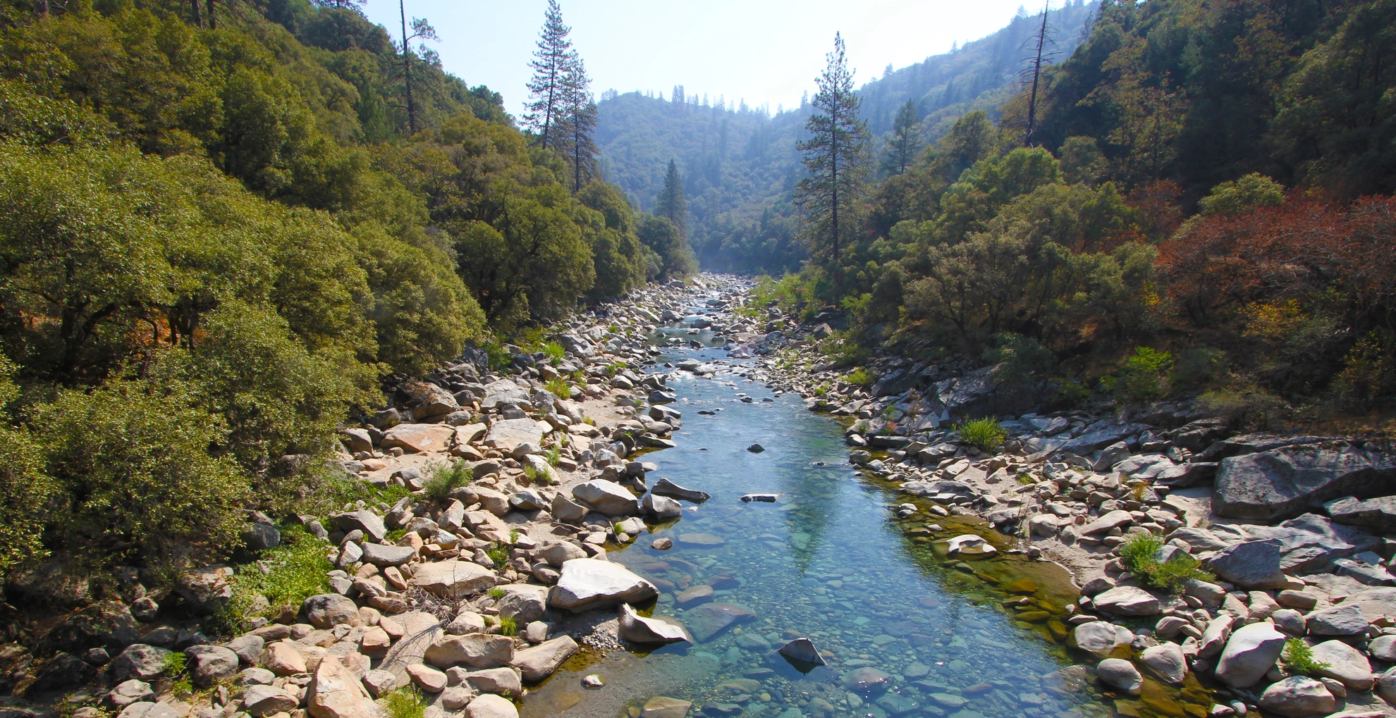 An image depicting the trail South Yuba Trail from North Bloomfield-Graniteville Road and its surrounding area.