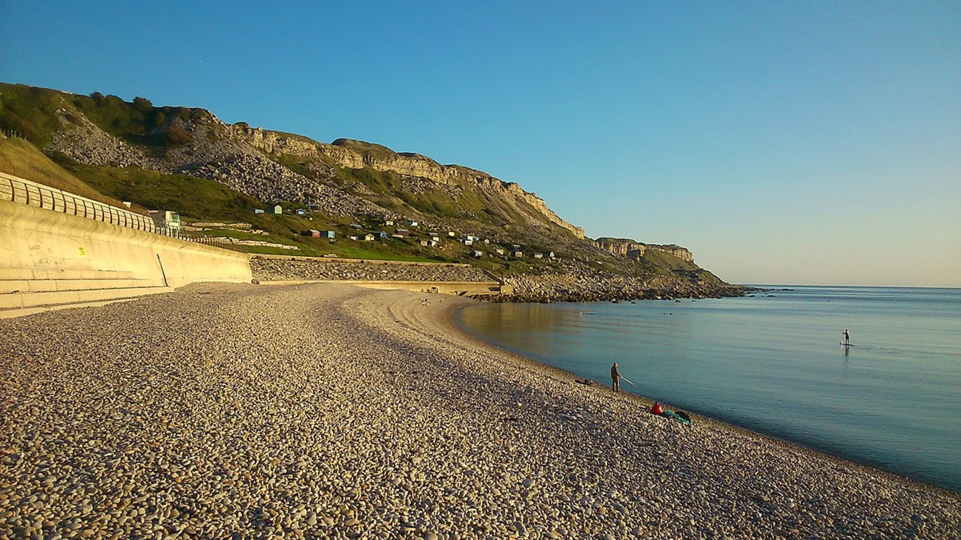 An image depicting the trail Isle of Portland Loop and its surrounding area.