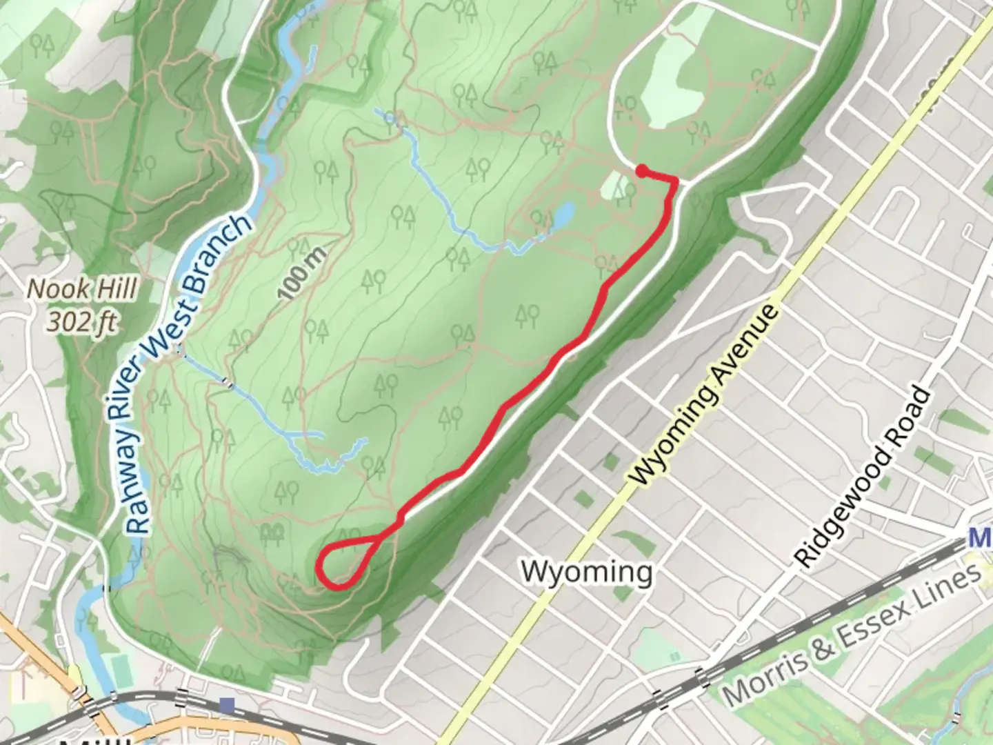 An image depicting the trail Crest Trail and its surrounding area.