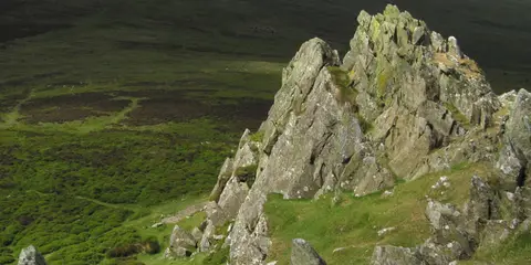 An image depicting the trail Foeldrygarn - Carn Menyn and its surrounding area.