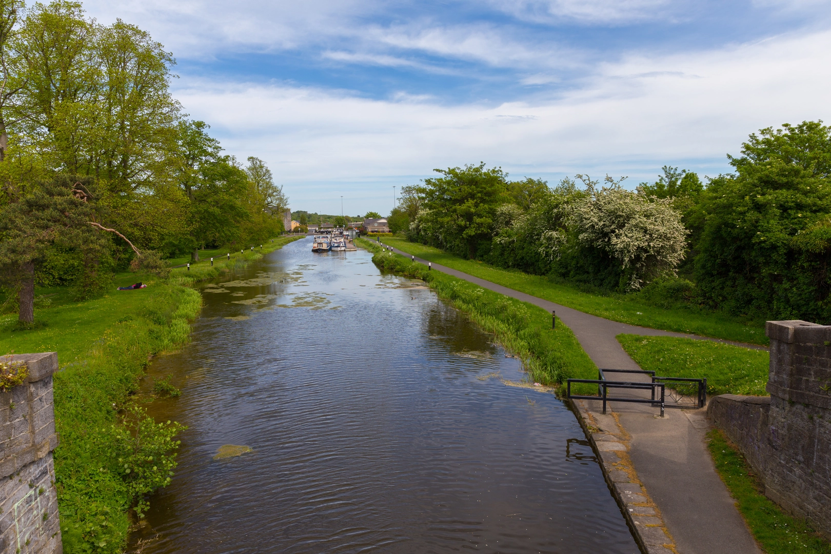 An image depicting the trail Royal Canal Greenway - Drumcondra - Ashtown - Castleknock and its surrounding area.
