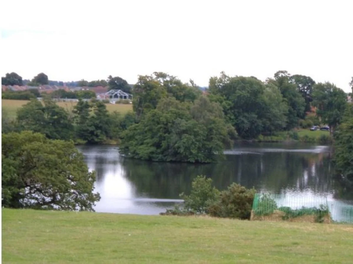 Newport and Chetwynd Deer Park Pool Loop