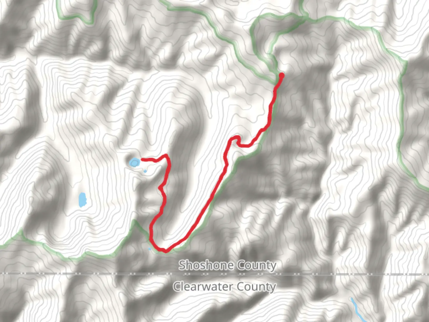 An image depicting the trail Fawn Lake via Mallard Peak Trail and its surrounding area.