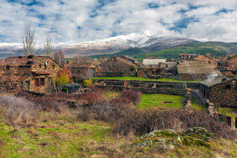 An image depicting the trail Campillo de Ranas - Pico Ocejón PR GU 1 and its surrounding area.