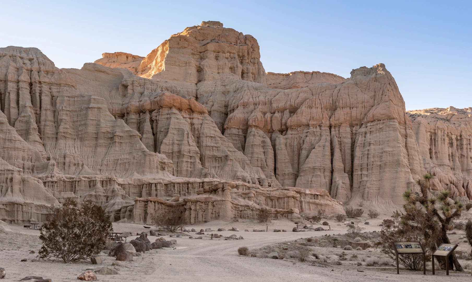 An image depicting the trail Black Rock Gulch and Nightmare Gulch Loop and its surrounding area.